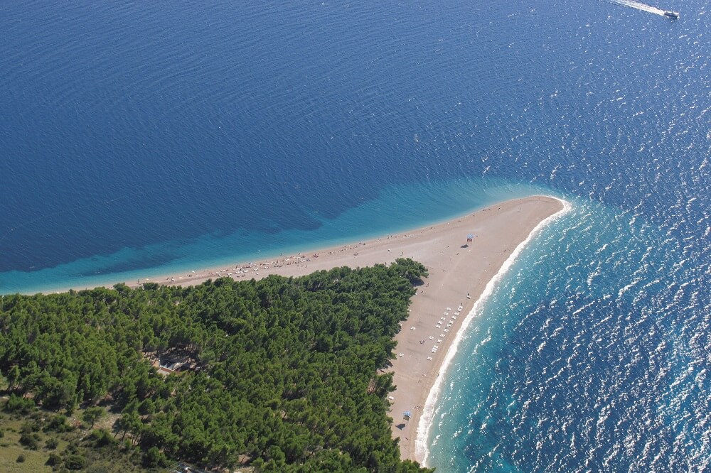 brac zlatni rat beach